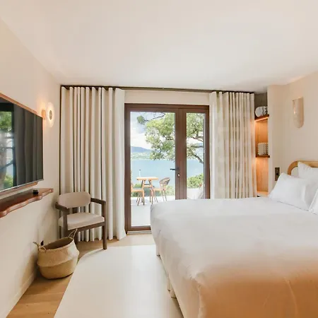 Hotell Tinah Saint-Tropez